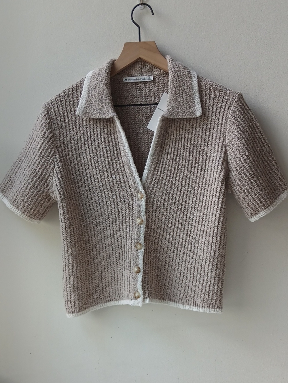 Abercrombie & Fitch Crop Cardigan Sweater Tan Women's Small NWT